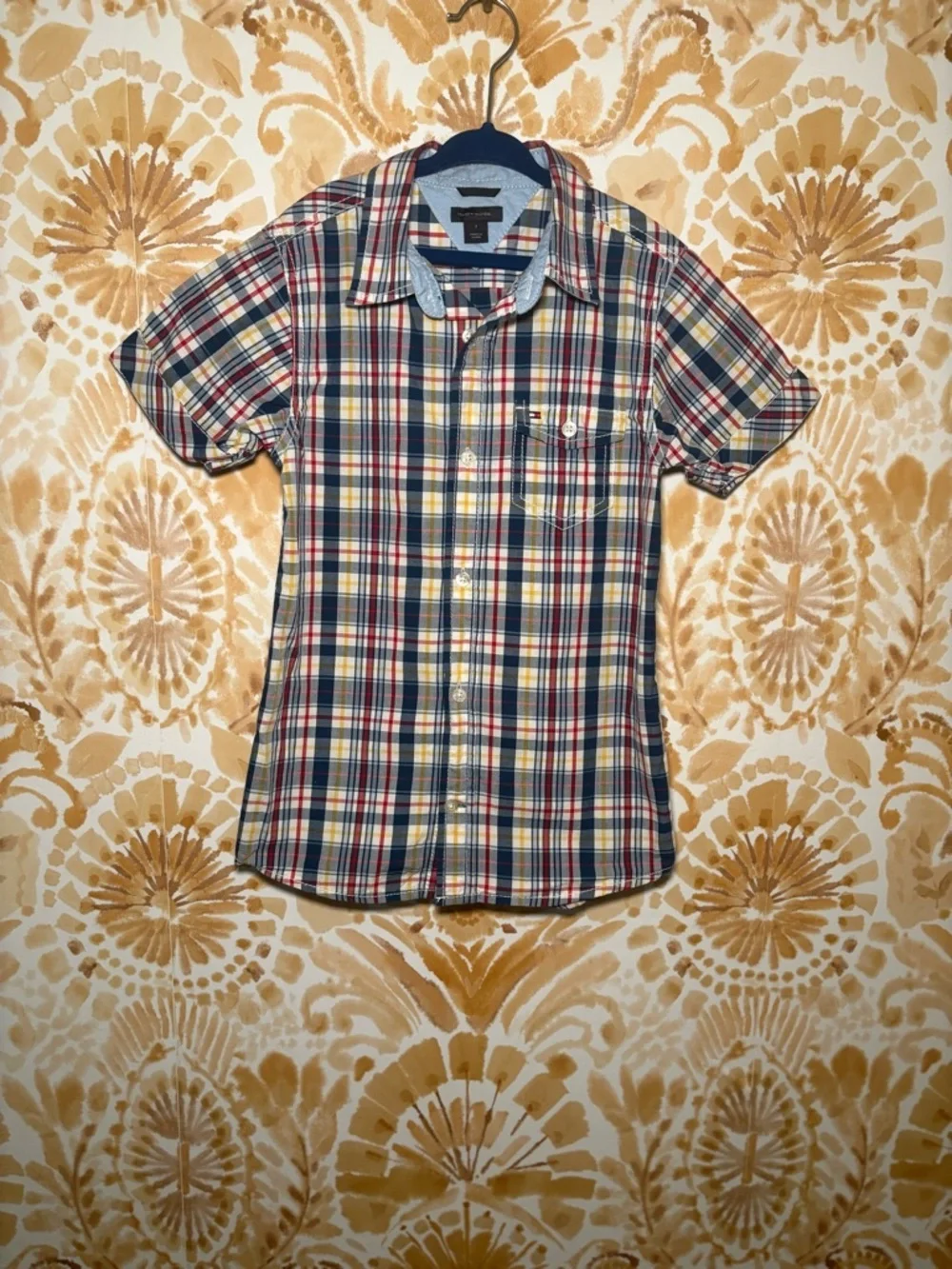Tommy Hilfiger-Sleeve Plaid Button-Up Shirt in Navy, Red & Yellow Size 7